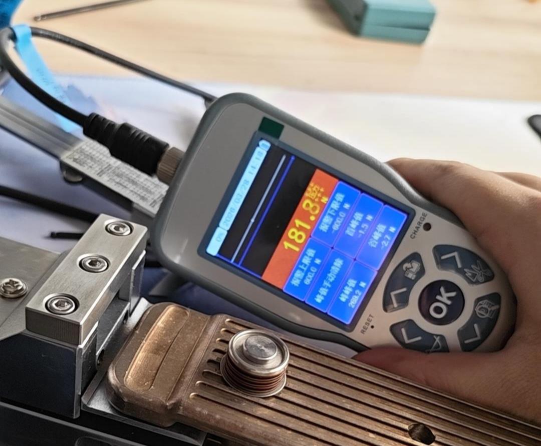 隔离开关触指压力测试仪厂家推荐：认准武汉千旭电力