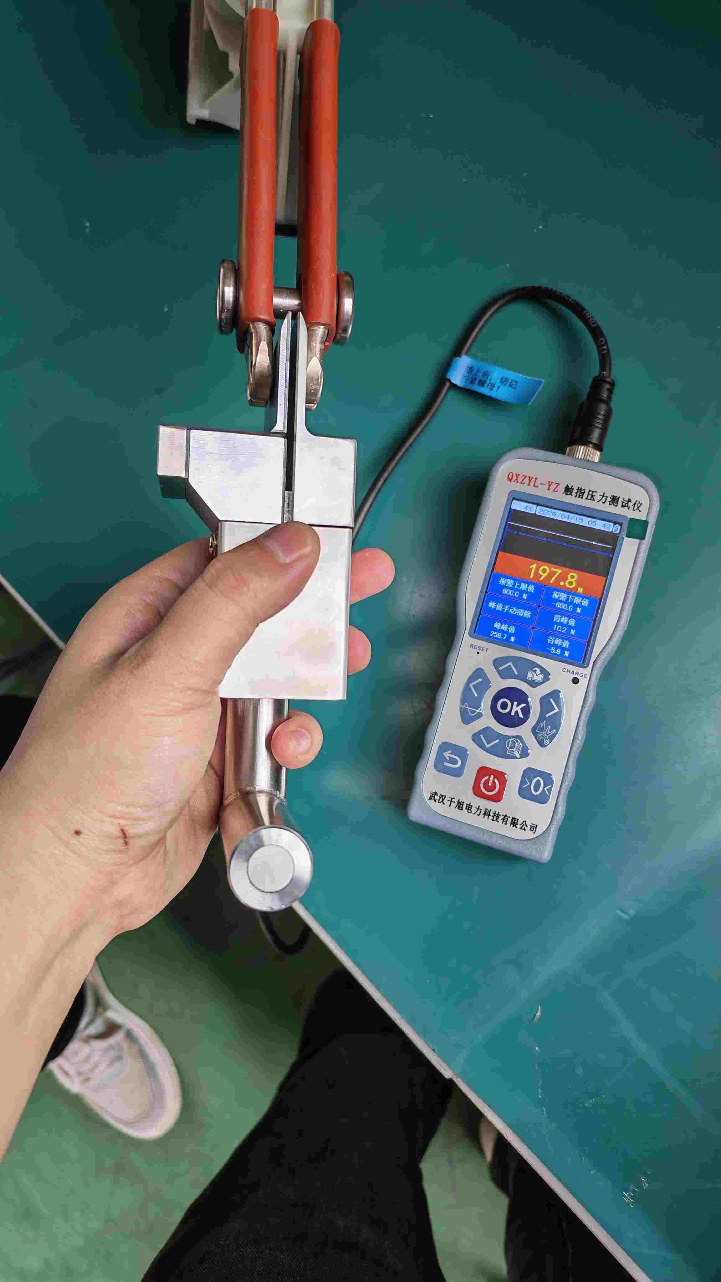隔离开关触指压力测试仪操作流程-武汉千旭电力厂家推荐