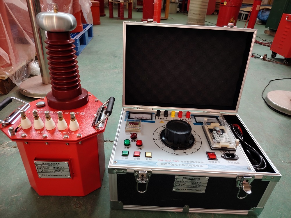 油浸式试验变压器.jpg