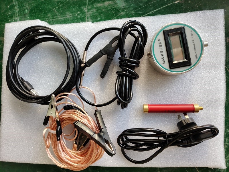 一体式直流高压发生器附件清单.jpg 一体式直流高压发生器附件清单.jpg